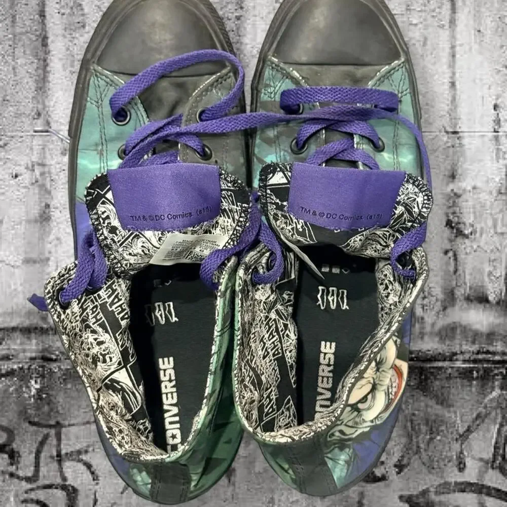 Converse dc comics